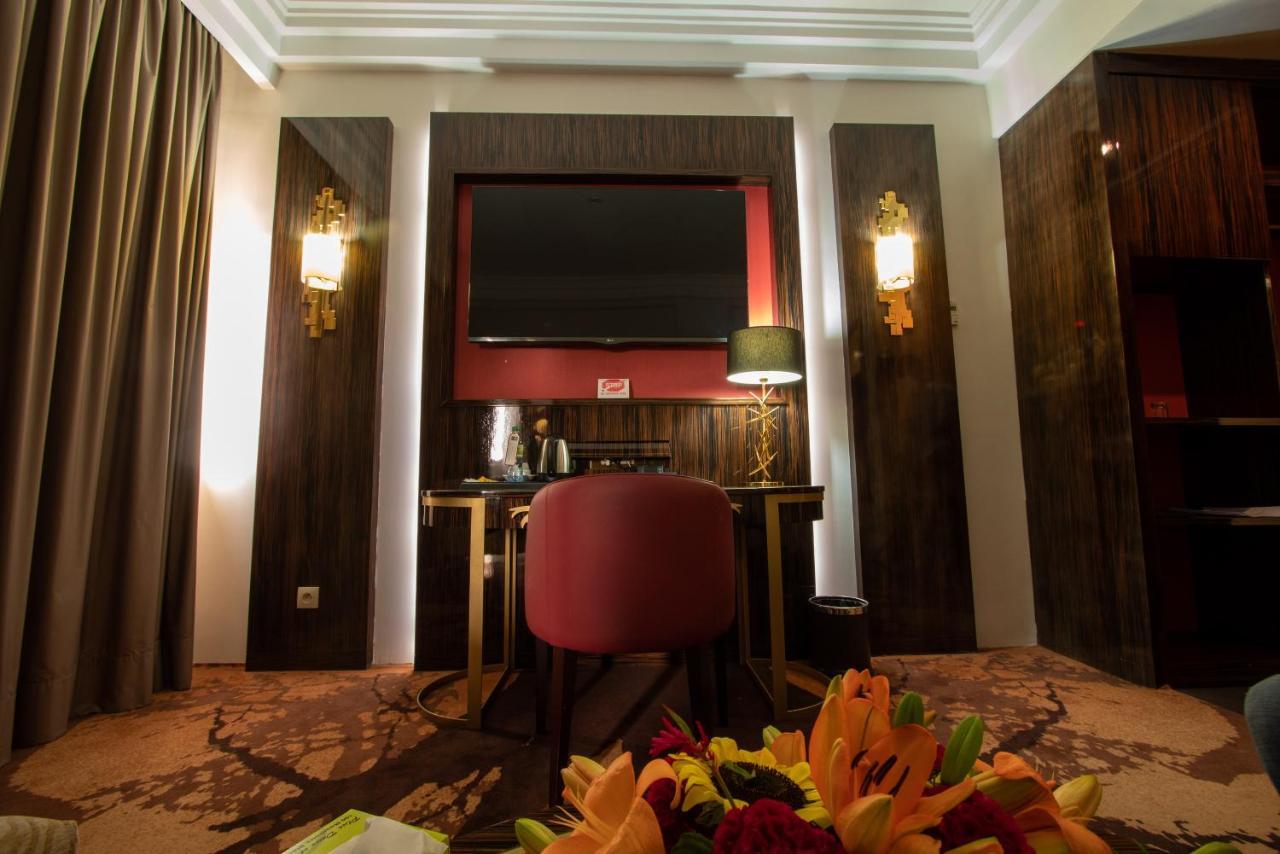 Hotel Fleur De Lys Plateau Дакар Экстерьер фото