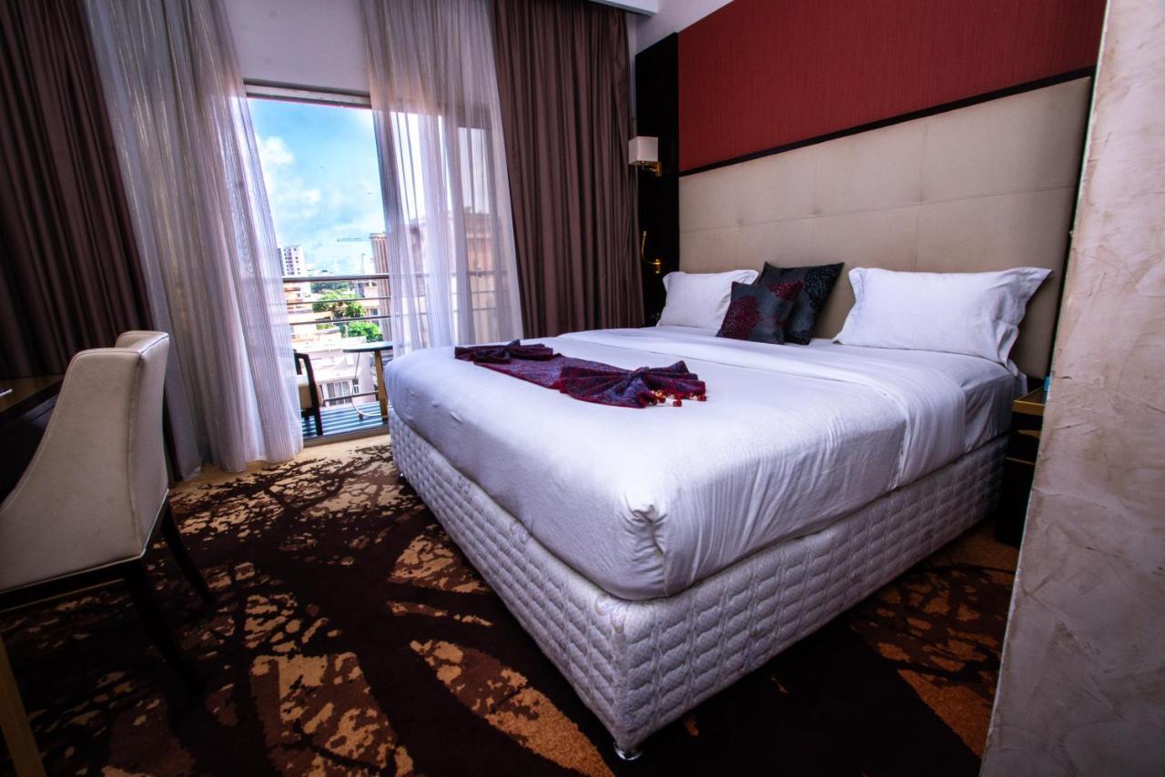 Hotel Fleur De Lys Plateau Дакар Экстерьер фото