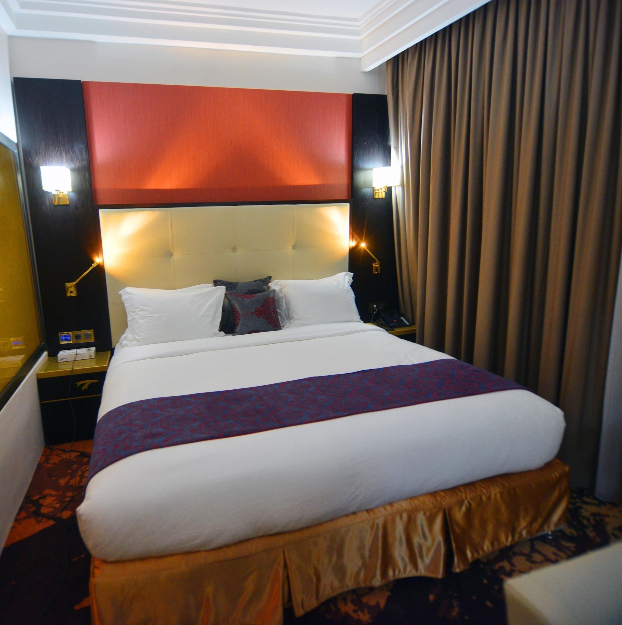 Hotel Fleur De Lys Plateau Дакар Экстерьер фото