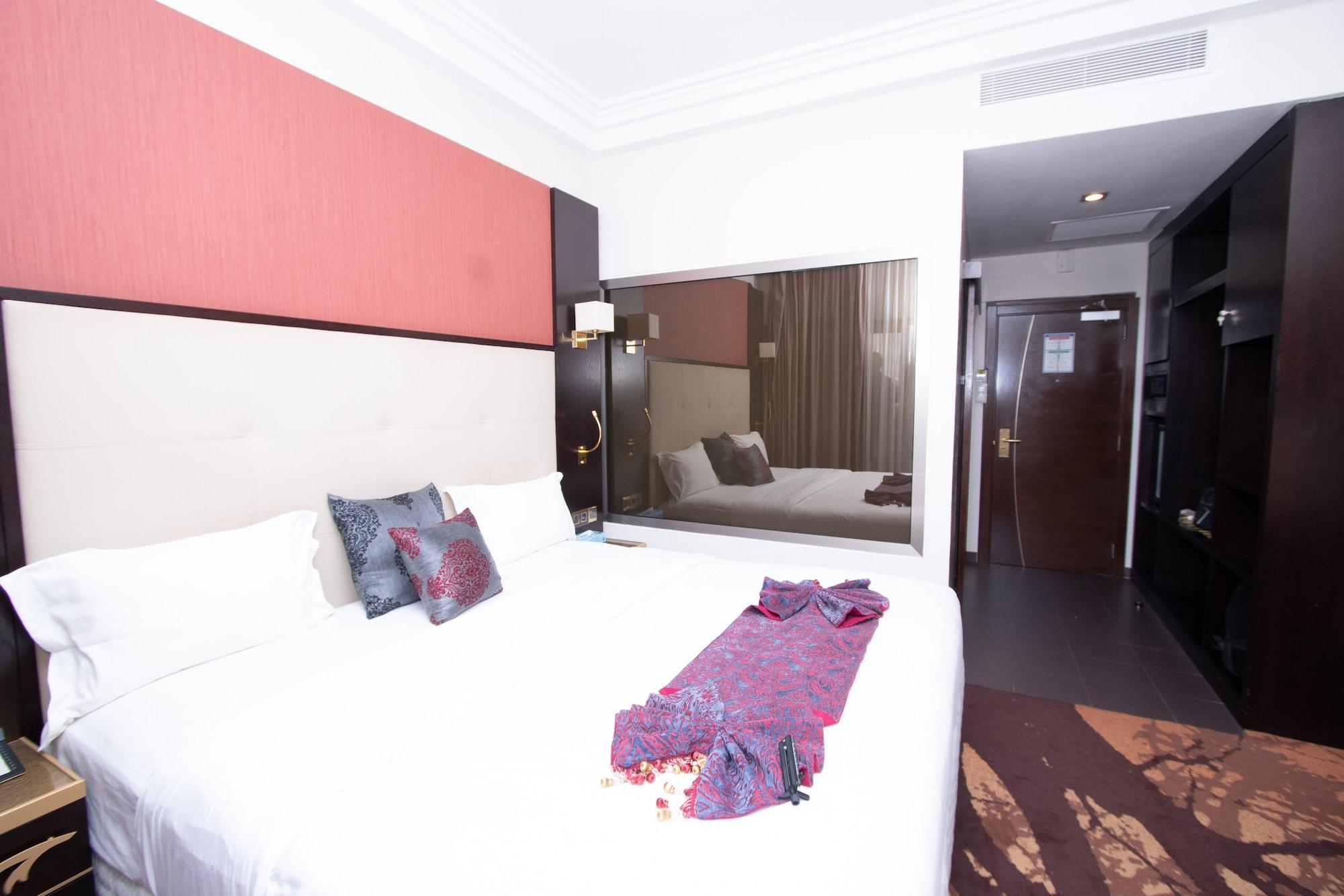 Hotel Fleur De Lys Plateau Дакар Экстерьер фото