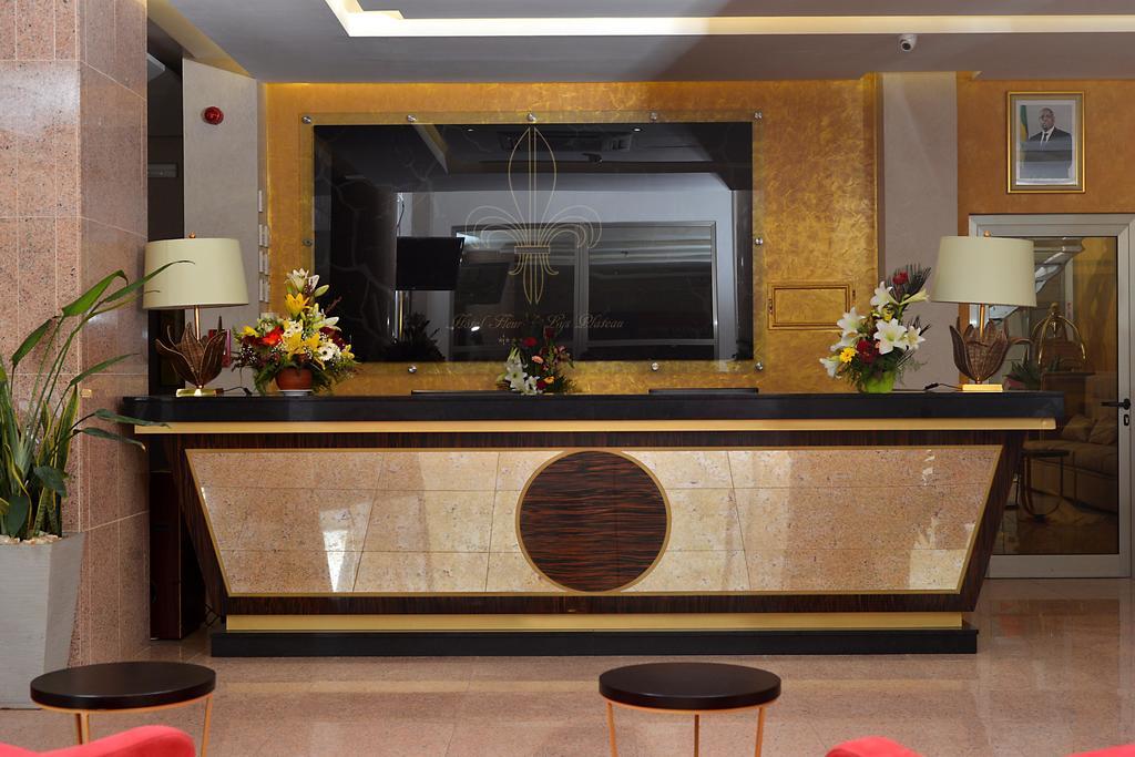 Hotel Fleur De Lys Plateau Дакар Экстерьер фото